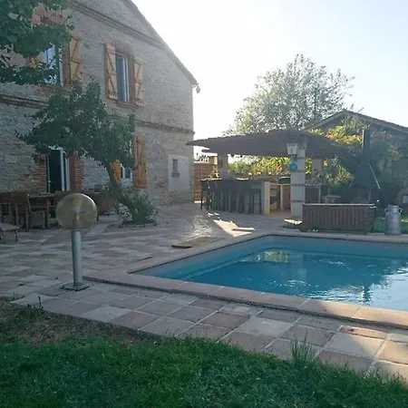 بيت للعطل La Ferme Aux Portes De Montauban - Avec Piscine