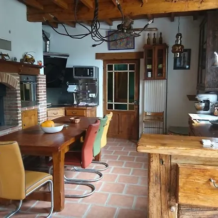 بيت للعطل La Ferme Aux Portes De Montauban - Avec Piscine *